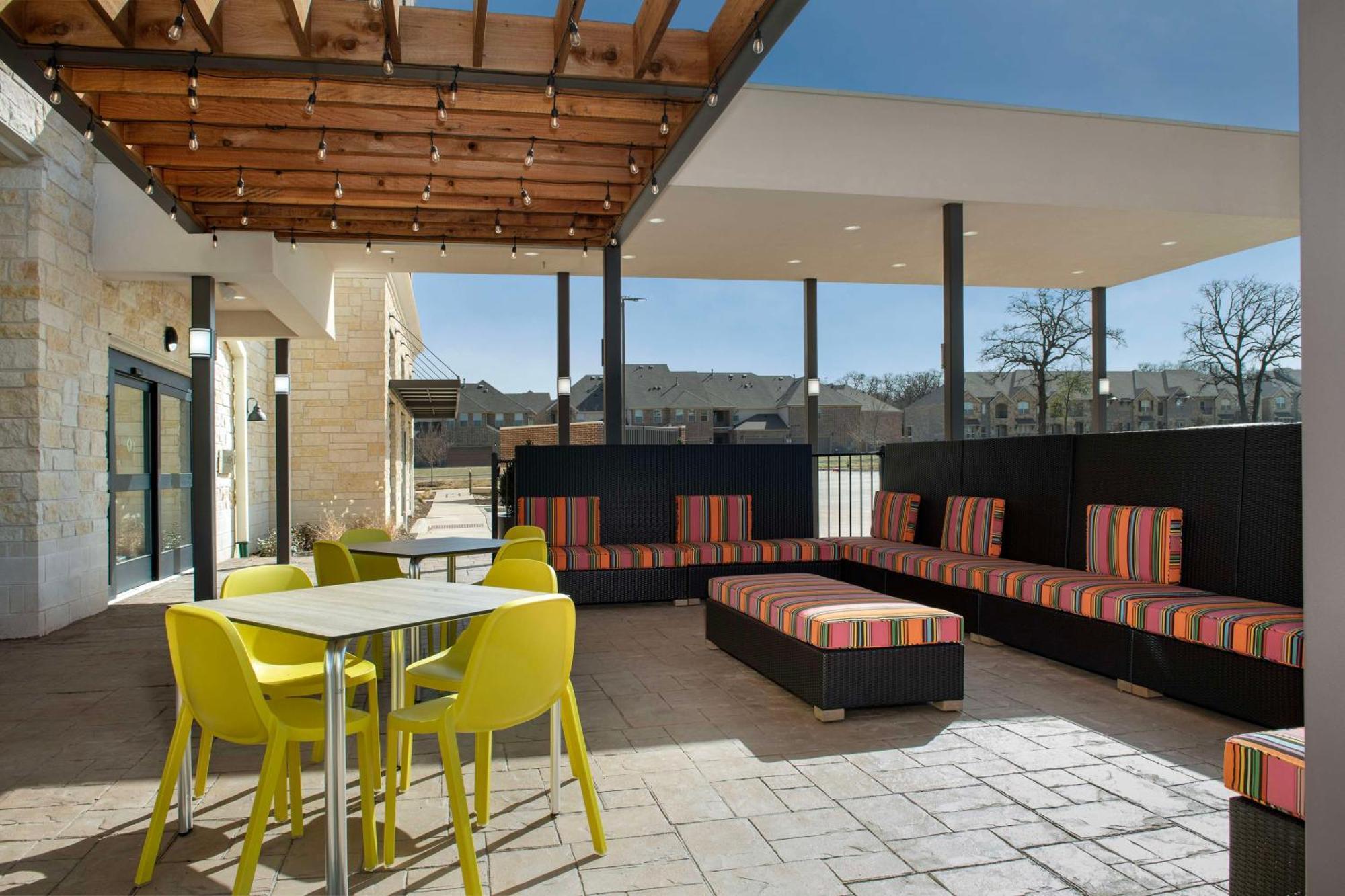 Home2 By Hilton Dallas Hotel Flower Mound